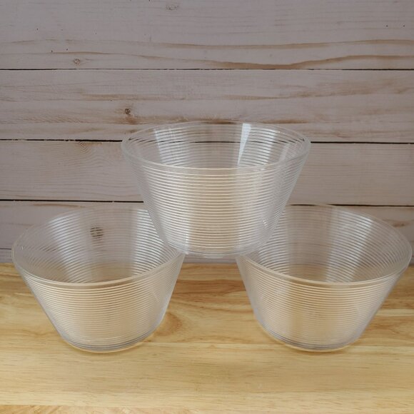 Set Of 3 Vintage 1990s Nostalgic Clear Ribbed Plastic Bowls Made In Taiwan - Picture 1 of 9